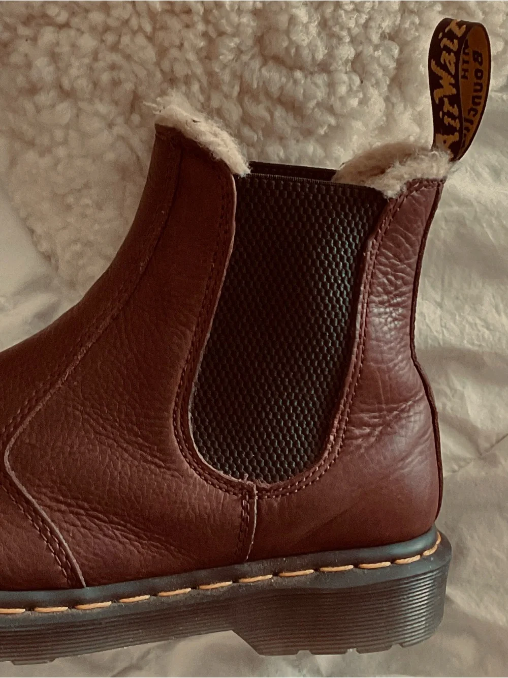 Dr. Martens Brown Leather Shearling-Lined Chelsea Boots . Size 8.